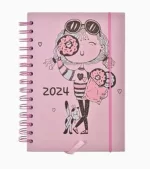 Ideal para registrar tu tipo de agenda, tus planes diarios, escribir tu lista de deseos, etc. La bonita funda para cuaderno lo hace atractivo